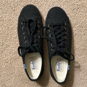 Pair of keds. dream foam shoes women’s 8 1/2. Fleece lined.